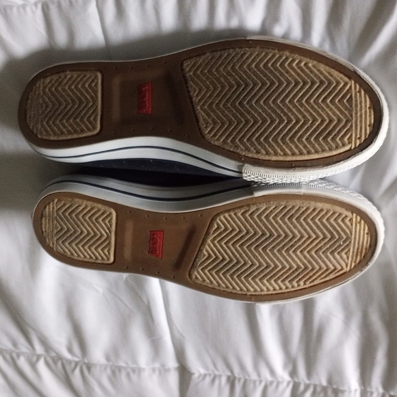 COPY - Navy blue women's  Levi canvas shoes - Picture 4 of 6